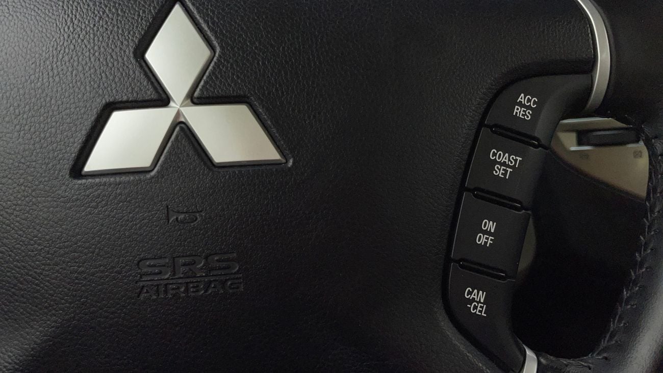 Mitsubishi Pajero GLS HIGHLINE 3.8 | Zero Down Payment | Home Test Drive