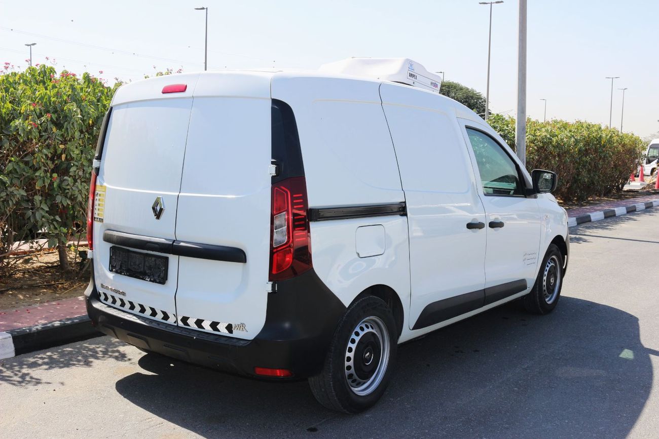 Renault Express RENUALT EXPRESS WITH CHILLER 2023 GULF SPACE