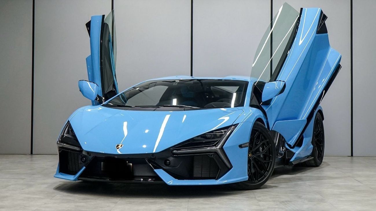 لامبورغيني ريفويلتو 6.5L V12 Hybrid Brand New | Supercar | Latest Flagship