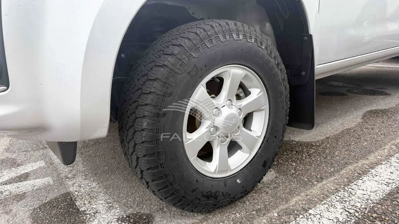 Isuzu D-MAX STANDARD ISUZU/D-MAX/ISD10 2.5 D C Mid 4X4 LHD GEN 6 E2 MT
