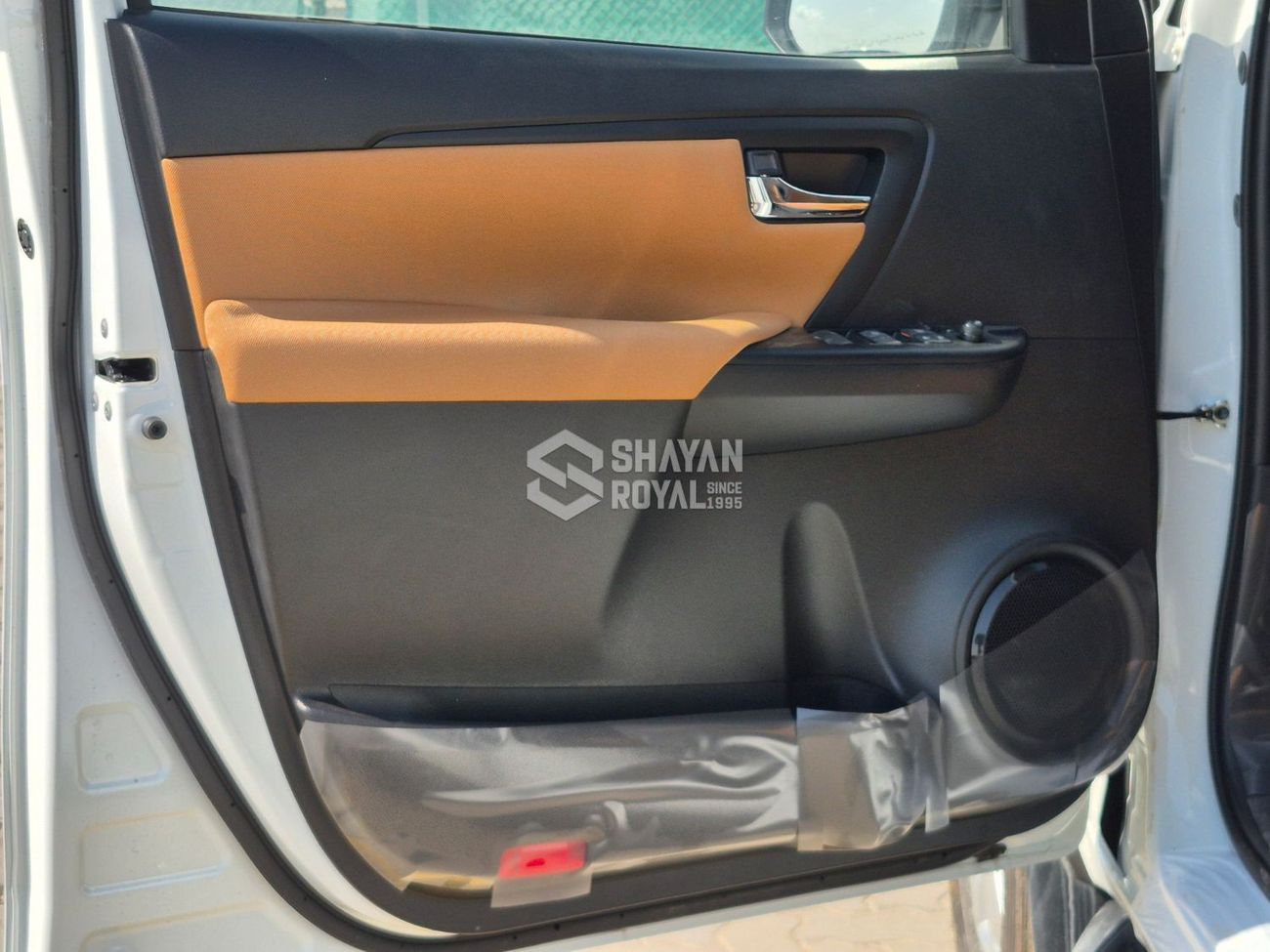 Toyota Fortuner 2.4L DIESEL STD 4WD AT 7-SEATS 2026MY ONLY FOR EXPORT