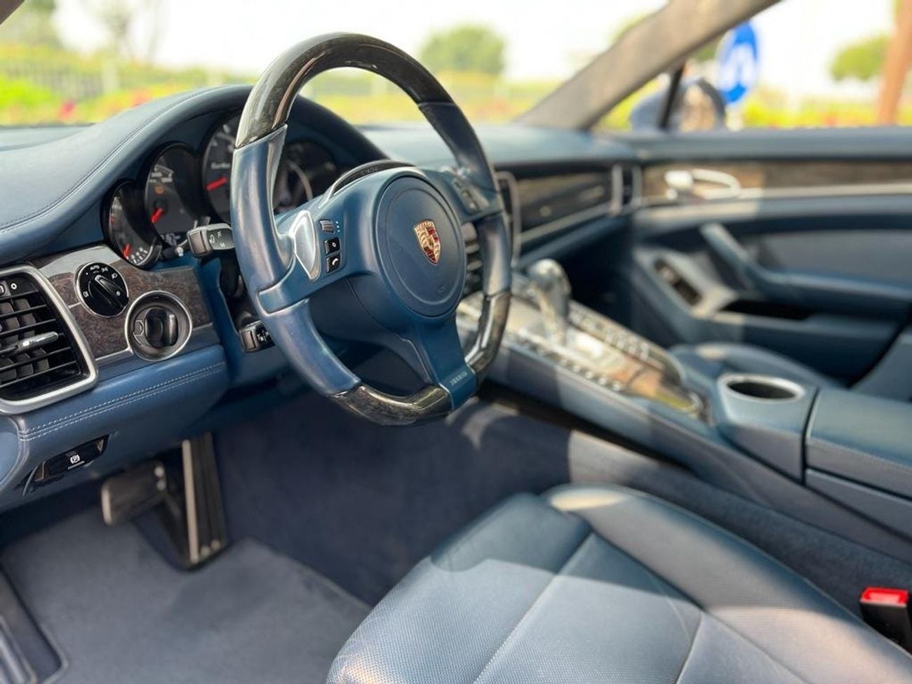 Porsche Panamera PORSCHE PANAMERA TURBO TOP LINE 2012 GCC ORIGINAL PAINT WITH ONE YEAR WARRANTY