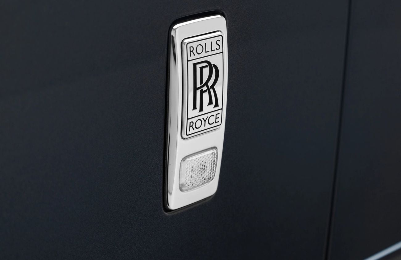 Rolls Royce Phantom 6.75L V-12 Twin-Turbocharged Engine