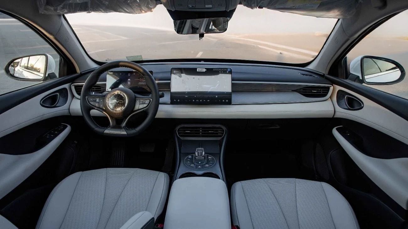 بي واي دي سيل 05 DM-i DM-i 55KM PREMIUM EDITION | 2025 |