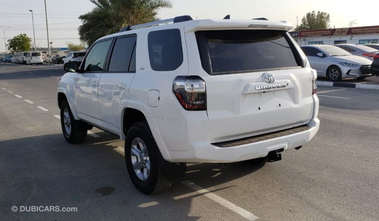 تويوتا 4Runner TOYOTA 4RUNNER 2019 WHITE - SR5 FULL OPTION - 4X4 - LEATHER INTERIOR