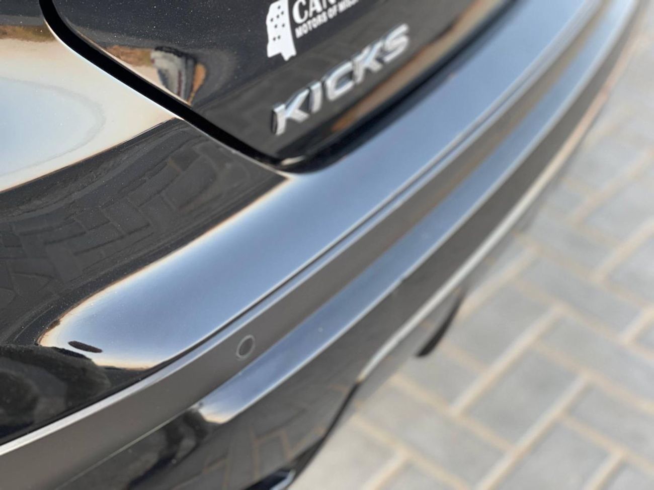 نيسان كيكس SV / 1.6 لتر V4 / رادار / مساعدة على الطريق / جنوط / شاشة كبيرة / في حالة ممتازة