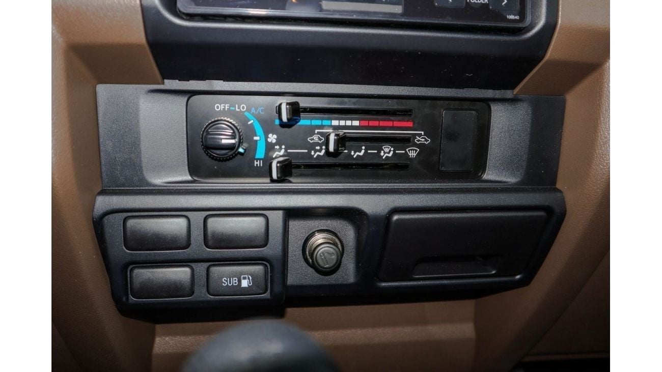 تويوتا لاند كروزر 70 Land Cruiser Hard Top 4.2L DIESEL 6-CYLINDER 3-DOORS 2023