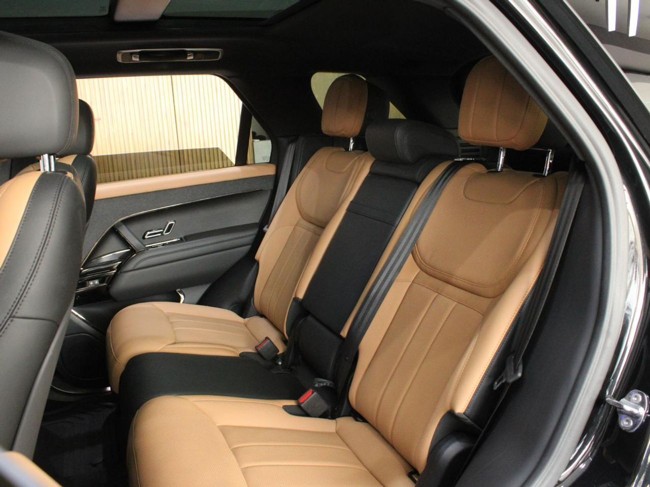 لاند روفر رينج روفر سبورت | SE Dynamic - Low mileage