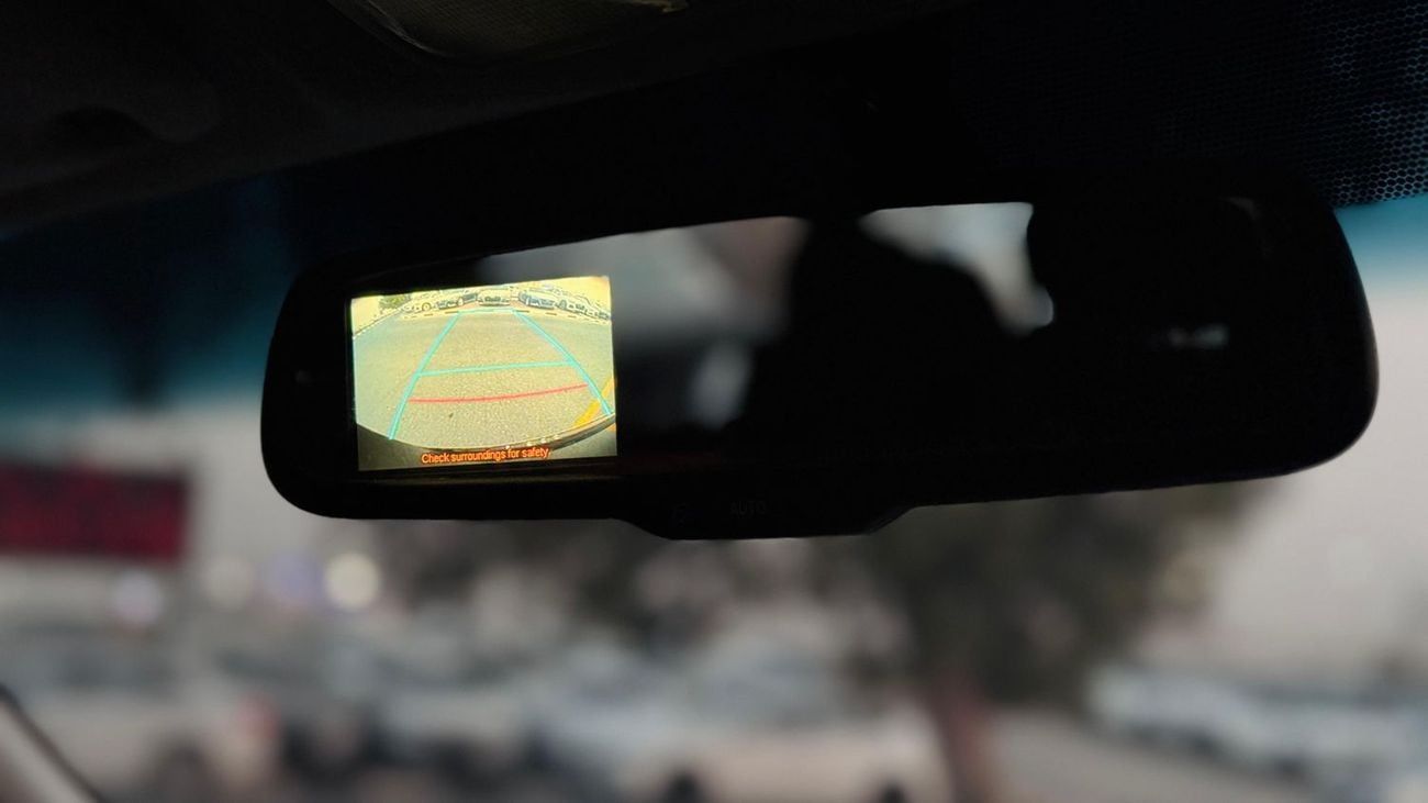 Toyota Hiace POWER SLIDING DOOR | 14-SEATER | 3.0L DIESEL ENGINE | 2WD | AUTOMATIC TRANSMISSION | RHD