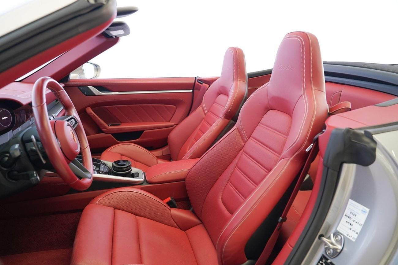 بورش 911 TURBO S Turbo 3.8L (580 HP) Convertible