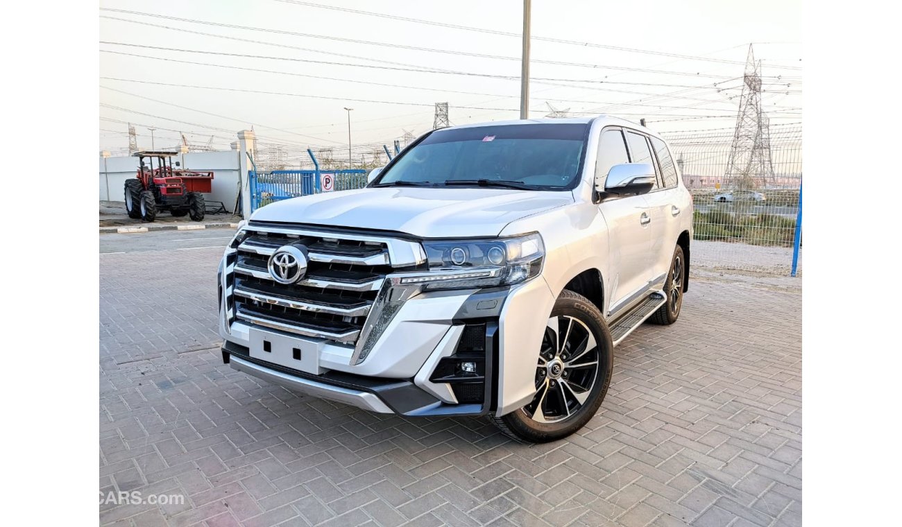 Toyota Land Cruiser 2