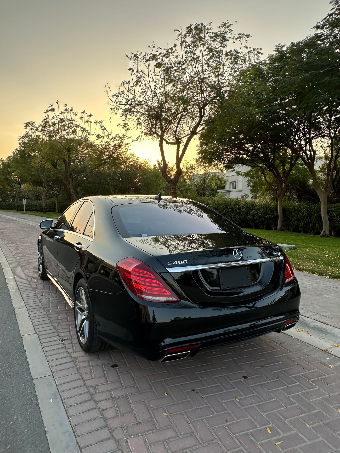 مرسيدس بنز S 400 AMG