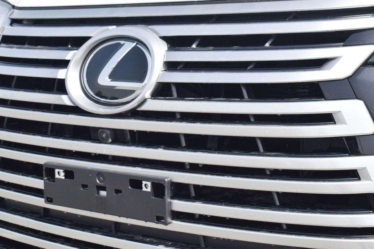 لكزس LX 700h SIGNATURE