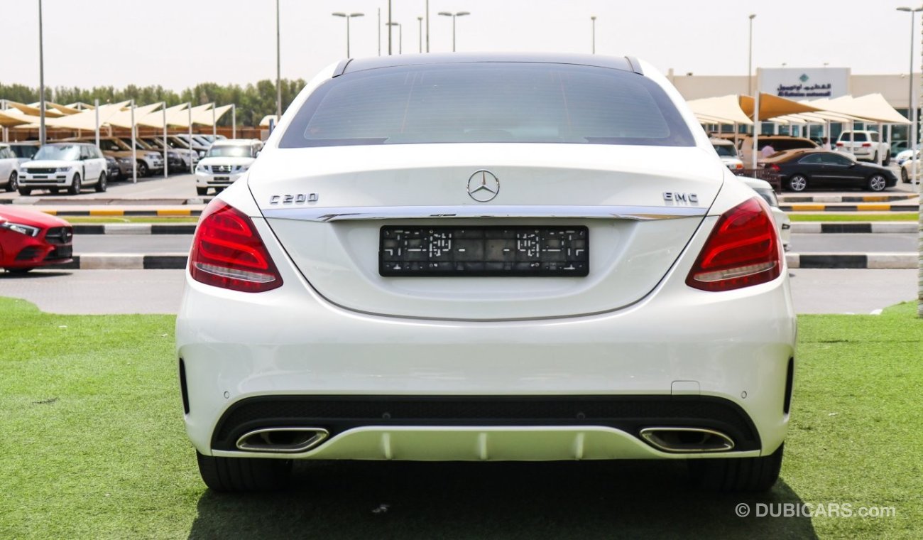 Mercedes-Benz C200 Gcc top opition AMG first owner