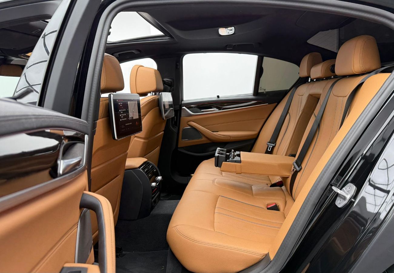 BMW 530i 2023 BMW 530i M-Sport, 2028 BMW Warranty + Service Pack, Full BMW Service History, Fully Loaded, GCC