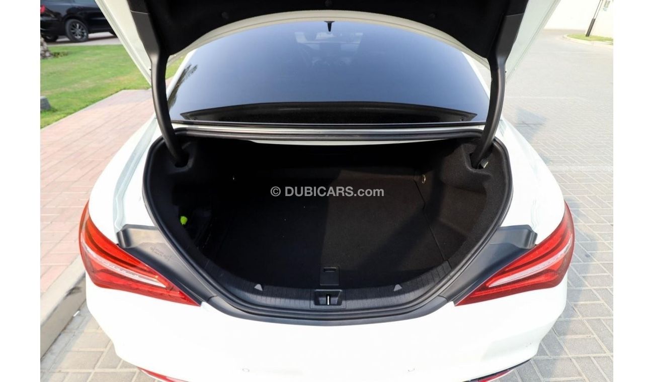 Mercedes-Benz CLA 250 Mercedes-Benz CLA250 Sport