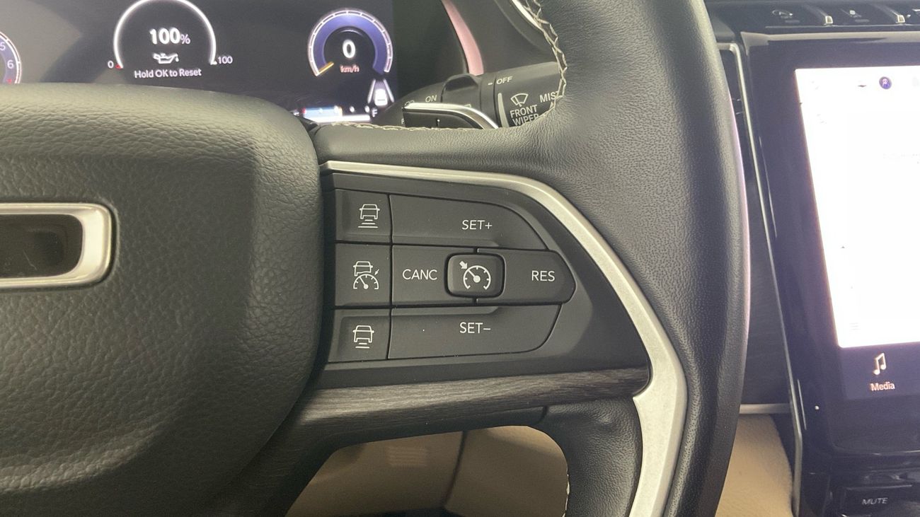 جيب جراند شيروكي Limited | شامل الضمان | 0 ﺪﻔﻋﺓ ﺃﻮﻟﻯ