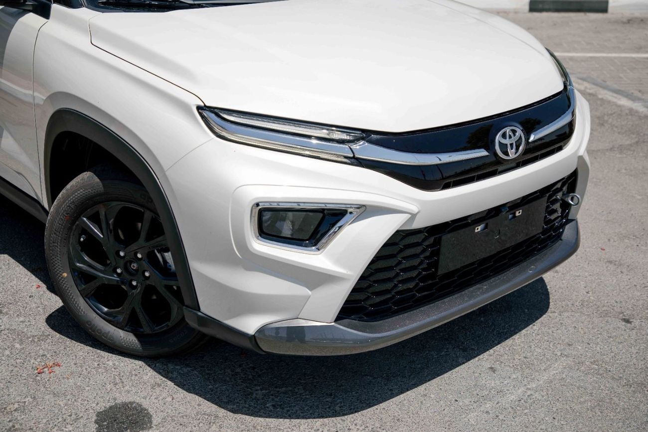 Toyota Urban Cruiser GLX 1.5L - Pearl White & Black Inside Bordeaux | Export Only