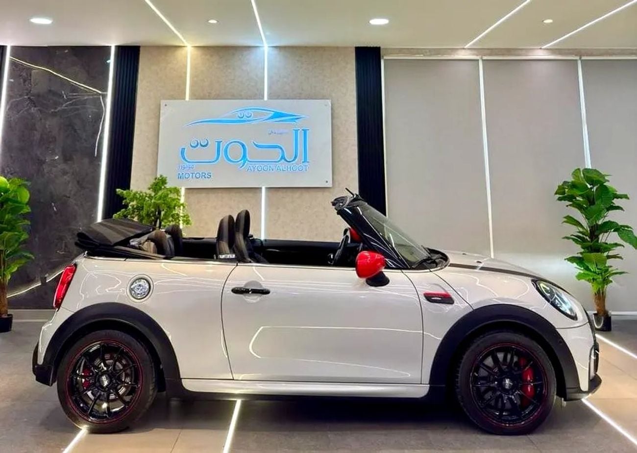 Mini Cooper CONVERTIBLE JCW || STYLISH II AWESOME COLOR I| EXCEPTIONAL PERFORMANCE