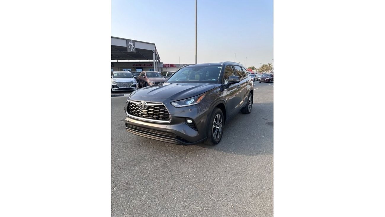 تويوتا هايلاندر 2023 Highlander xle Full option
