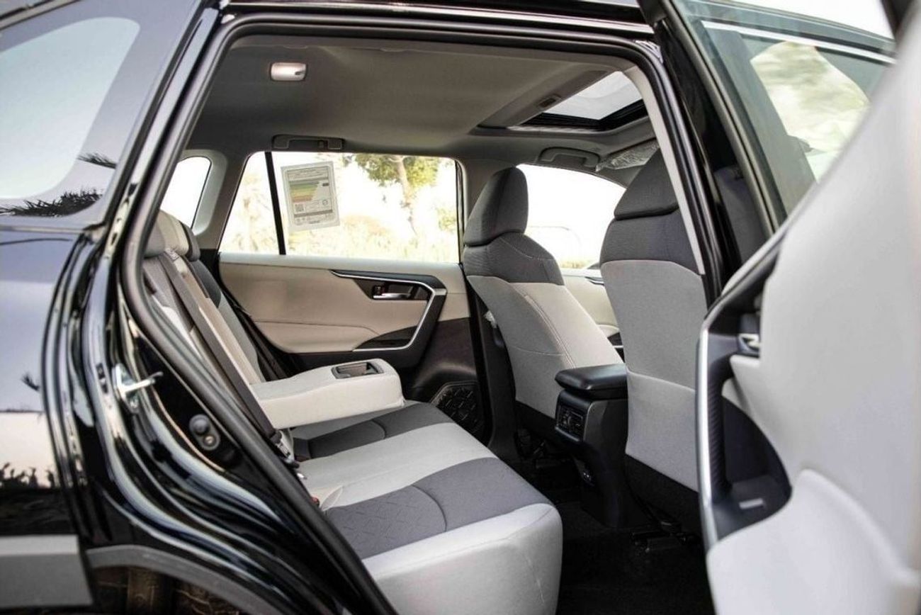 تويوتا راف ٤ 2023 Toyota Rav4 2.5 4x4 HI - Black inside Grey & White