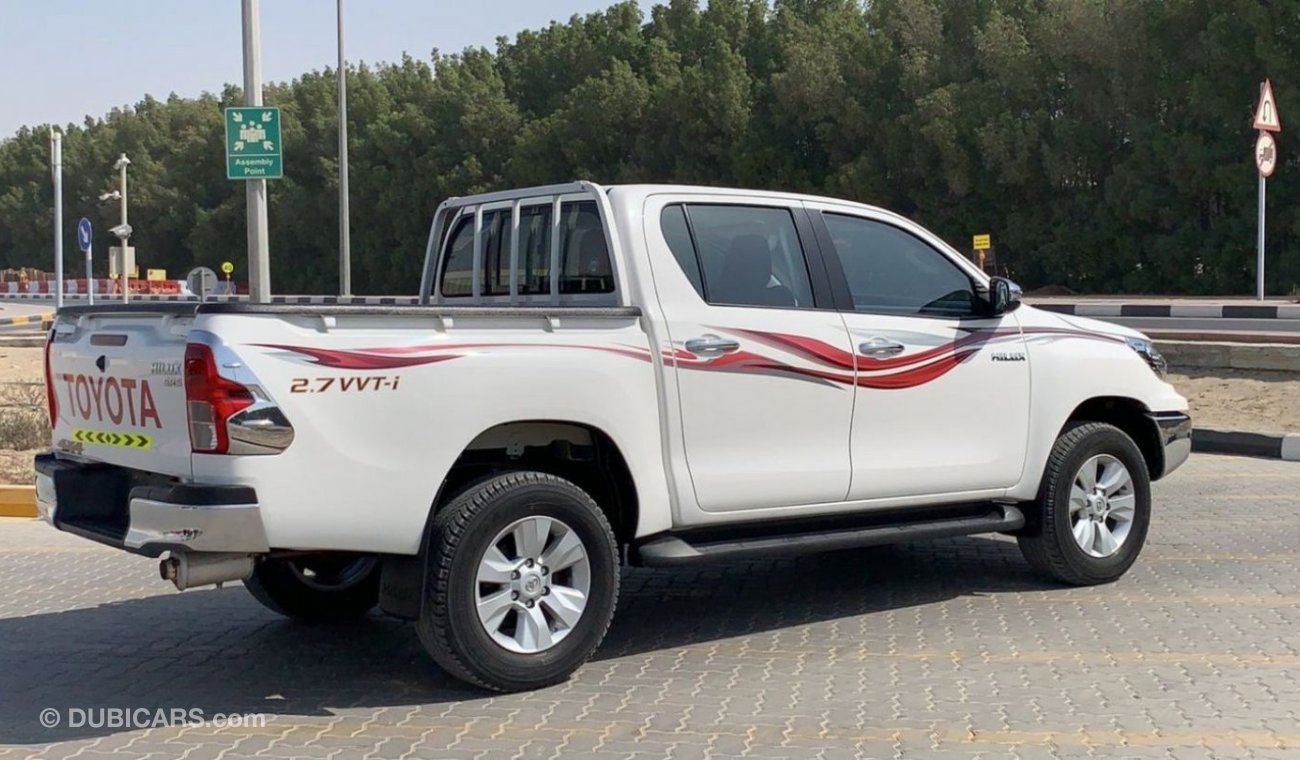 Toyota Hilux 2020 4x4 SR5 Ref#658