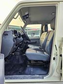 Toyota Land Cruiser 70 LC76 / V6 / 4.2L DIESEL / M/T / POWER WINDOWS WITH LEATHER/ 4WD (CODE # 68037)