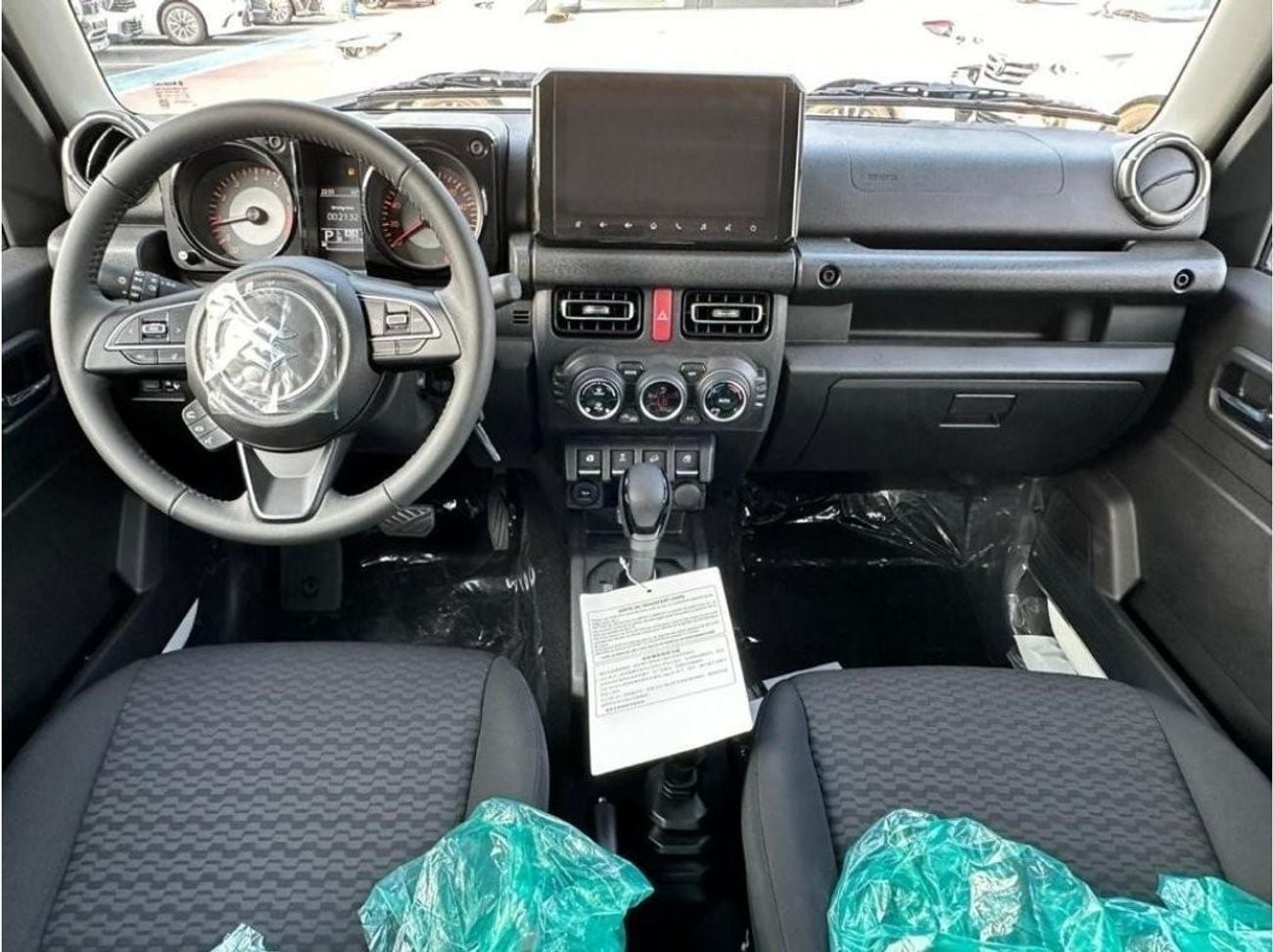 Suzuki Jimny GL New SUZUKI Jimny 1.5 GCC PETROL 4 Dors Model 2024