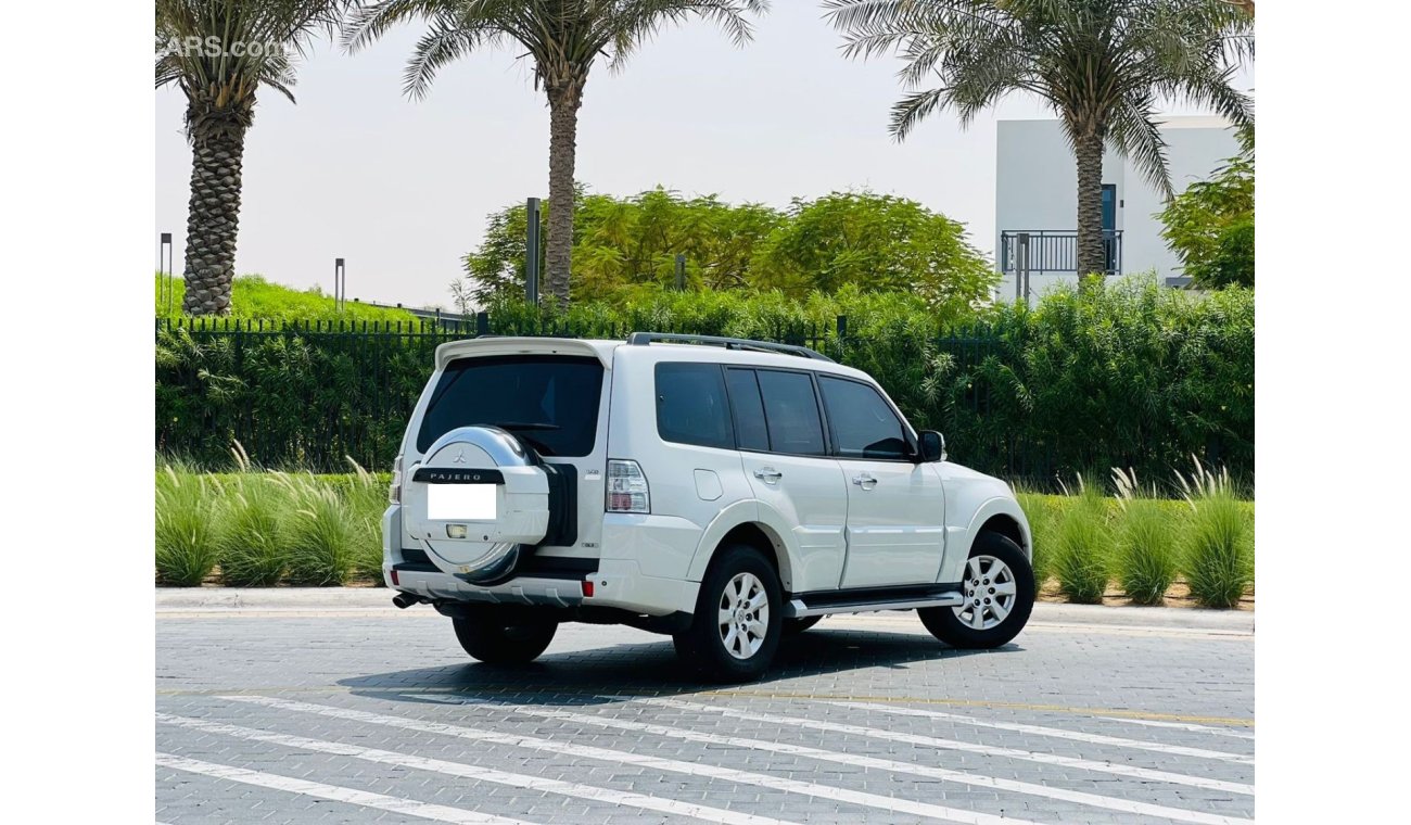 Mitsubishi Pajero GLS || Sunroof || GCC || 7 seater || Well Maintained