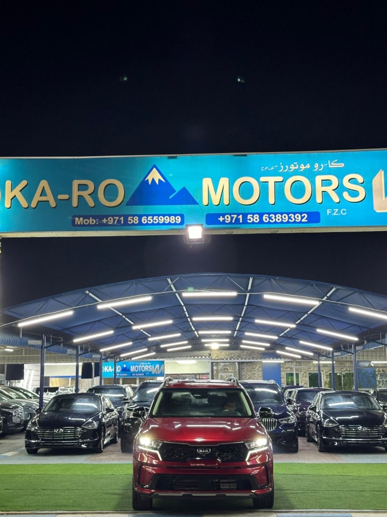 Kia Sorento the car is in excellent condition from the twenty-first year with an engine capacity of 2.5 Turbo 4w