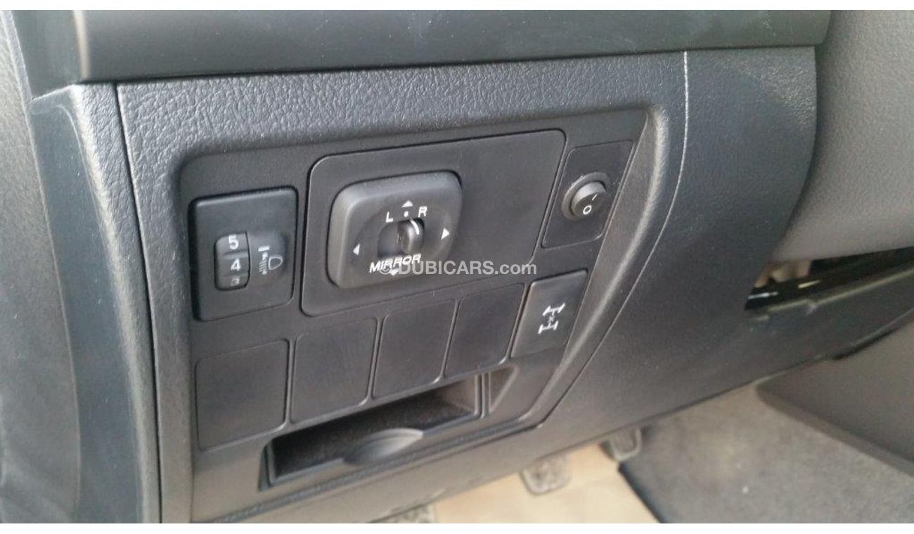 Toyota Land Cruiser G9, 4.5L Diesel, Manual, Transmission,  RR Difflock