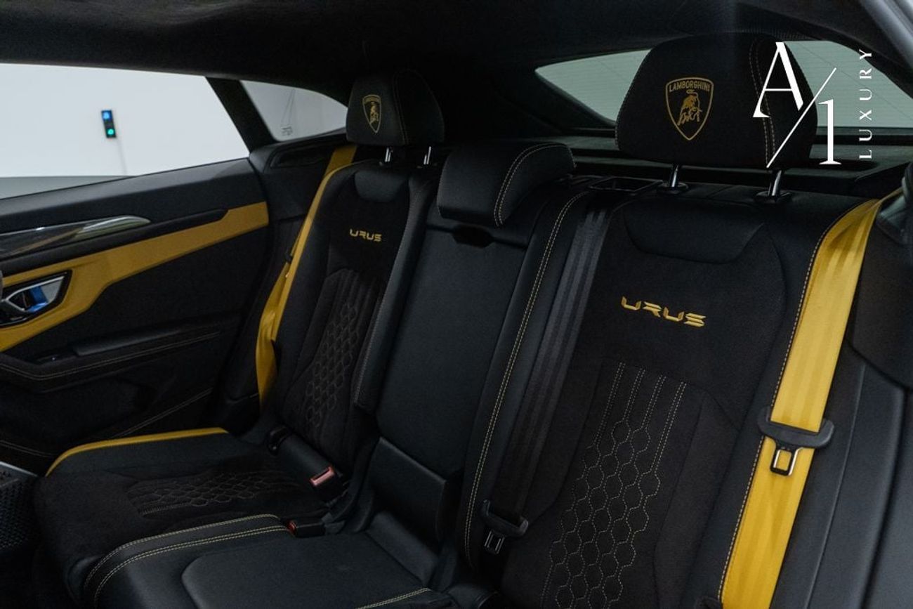 Lamborghini Urus S 4.0T V8 2023 Lamborghini Urus S, 2028 Warranty + Service Package, Fully Loaded, Very Low Kms