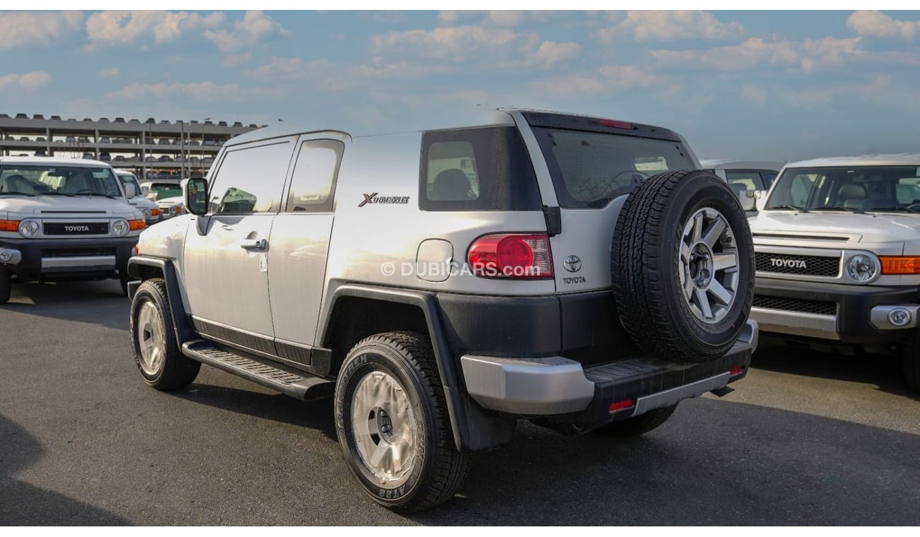 Toyota FJ Cruiser FJ Cruiser EXTREME 4.0L V6- PETROL, 4WD,CRUISE CONTROL, JBL, MULTIMEDIA STEERING .
