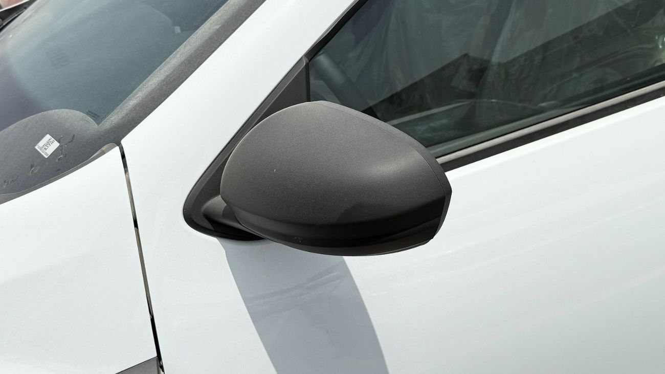 Renault Duster Renault Duster 1.6L Petrol 2WD 2025YM