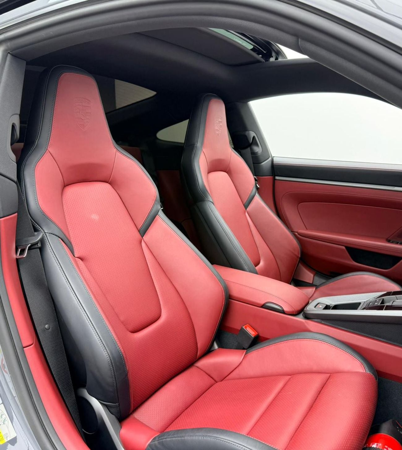Porsche 911 CARRERA 2025 Porsche 911 Carrera, Porsche Warranty+Full Service History, GCC
