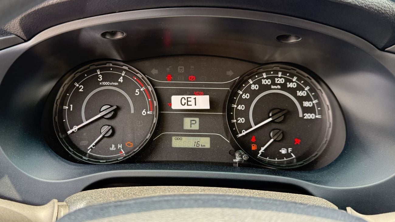 تويوتا هيلوكس Toyota Hilux 2.4L Diesel AT 2025YM