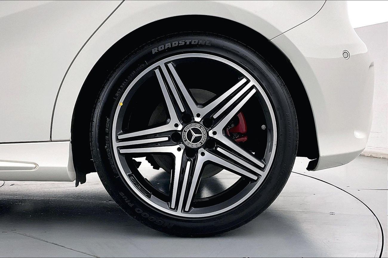 Mercedes-Benz A 250 Sport AMG (W176) | 1 year free warranty | 0 Down Payment