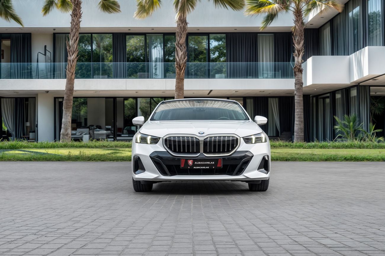BMW 520i 520i M-Kit | 5,484 P.M | 0% Downpayment | BMW Warranty + 8 Years Service Contract!
