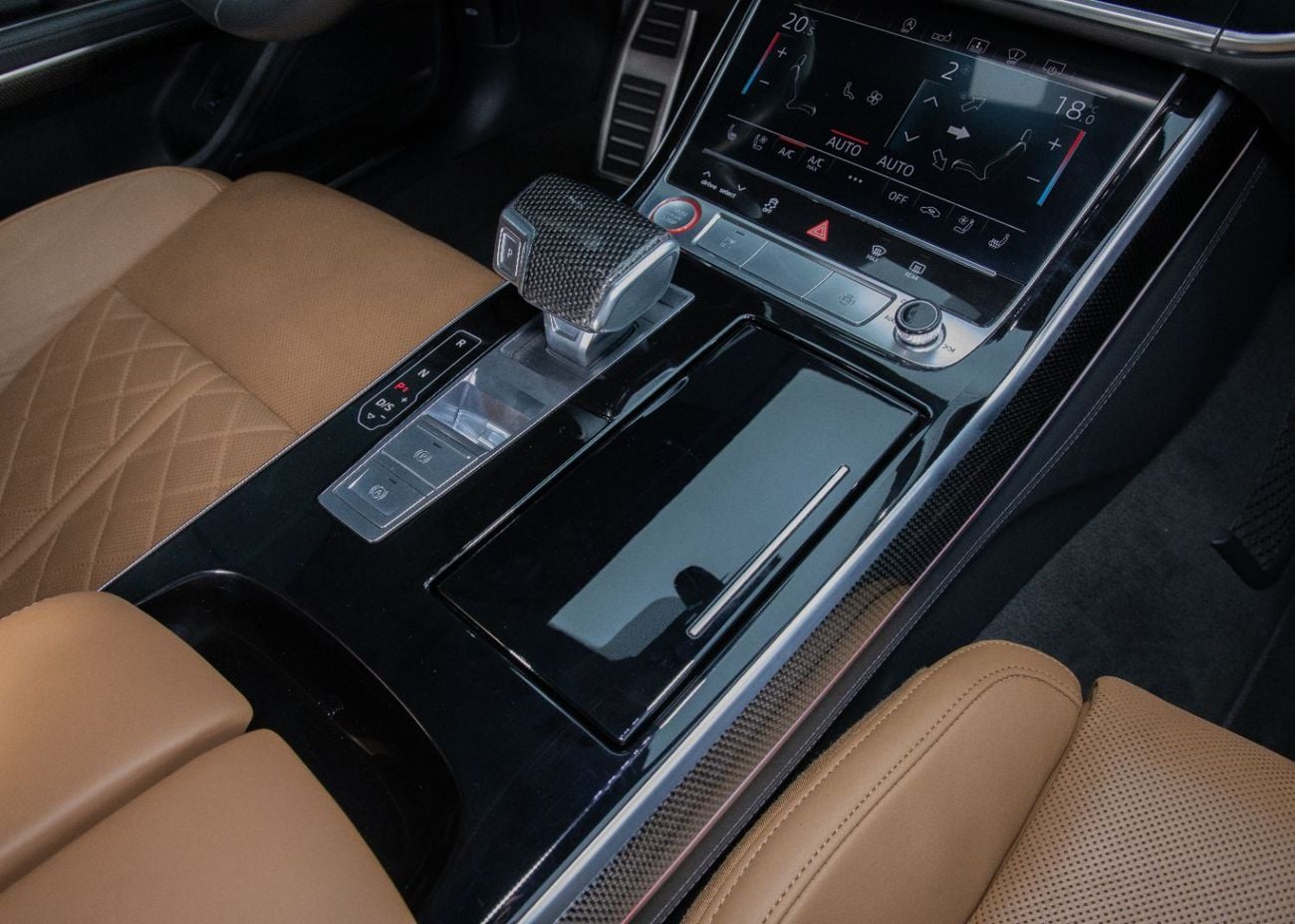 أودي S8 Black Edition