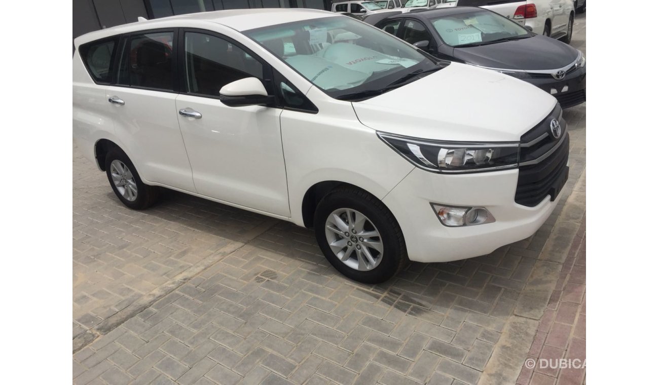 Toyota Innova Mid Option