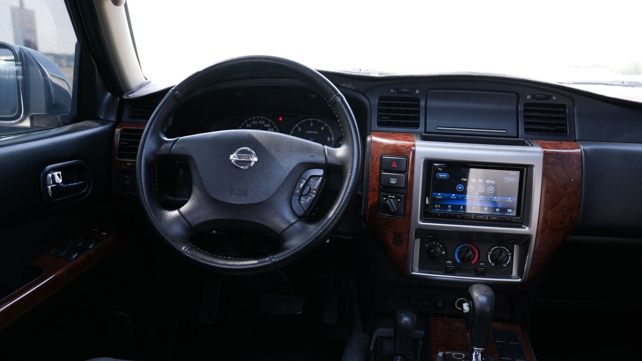 Nissan Patrol Safari