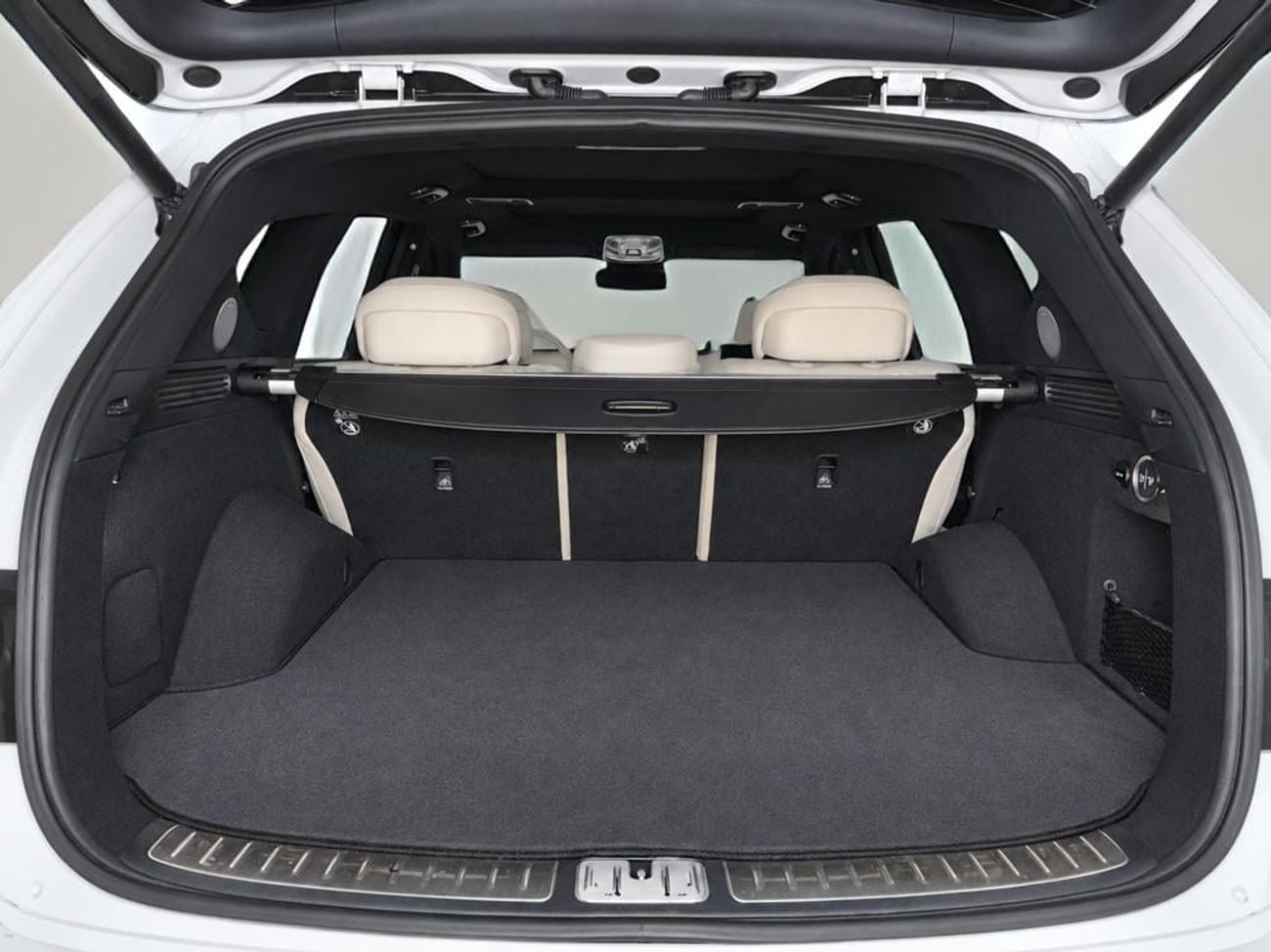 Genesis GV80 ROYAL 2025 | AED 3579/Month | 0 DP | 30 Day Return | Warranty | Service History