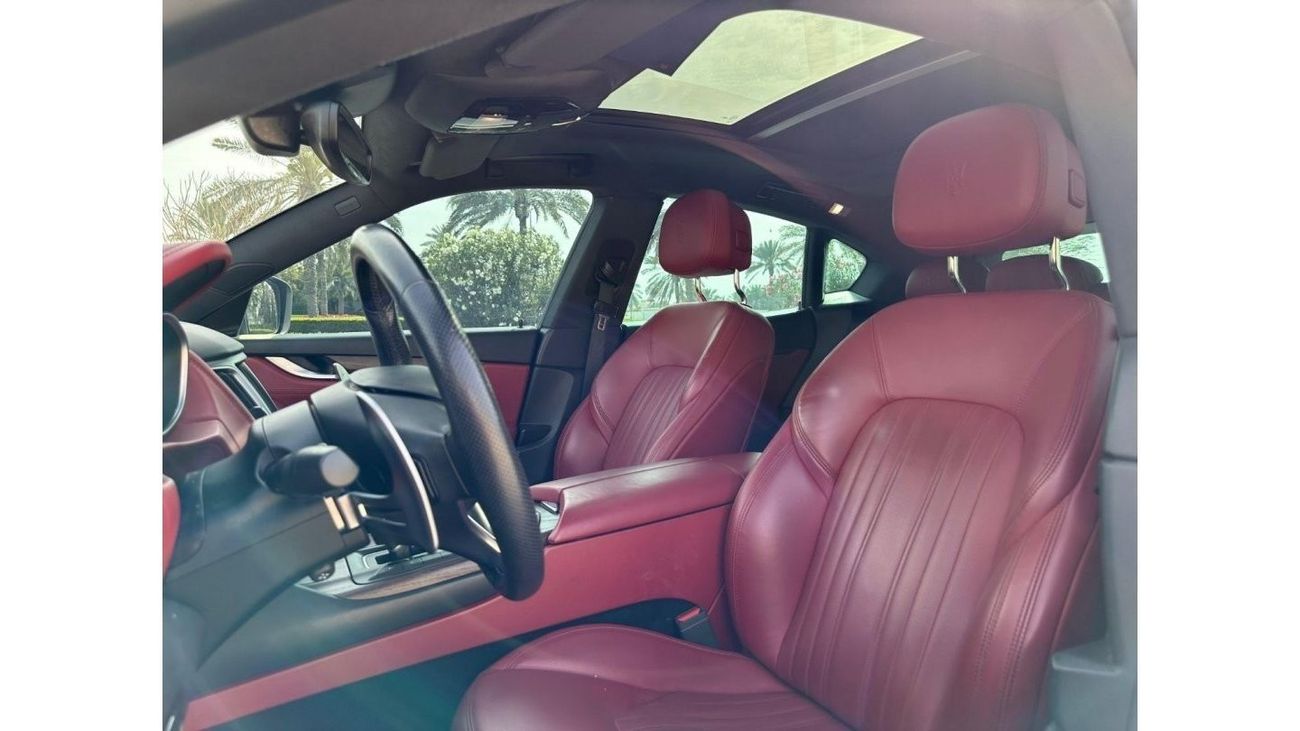 Maserati Levante Std