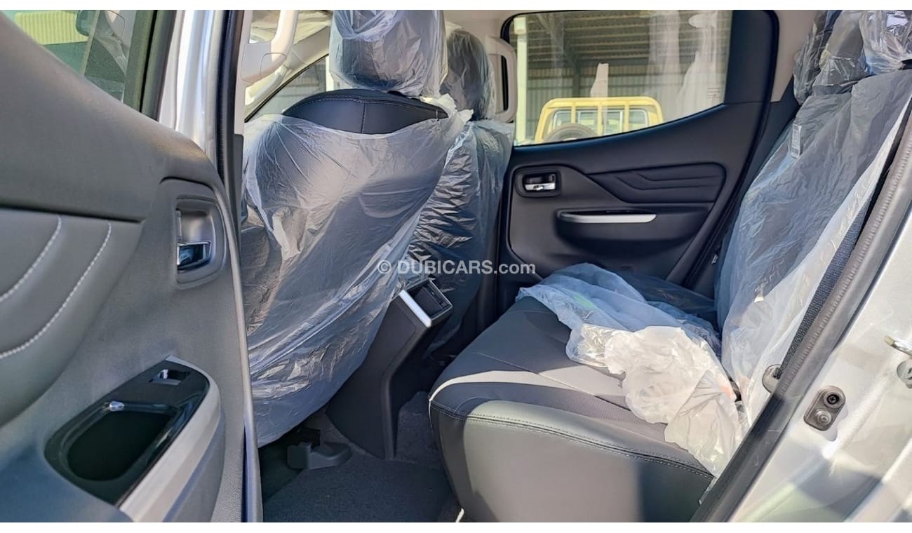 Mitsubishi L200 2.4L SPORTERO DC 4WD AT(EXPORT ONLY)