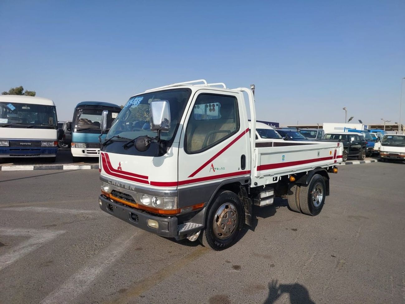 ميتسوبيشي فوسو كانتير MITSUBISHI CANTER TRUCK RHD 1997 MODEL 4.5 L DIESEL MANUAL(PM31017)