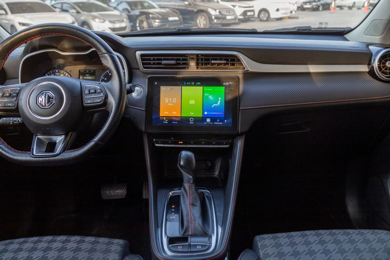 أم جي ZS Std 1.5L