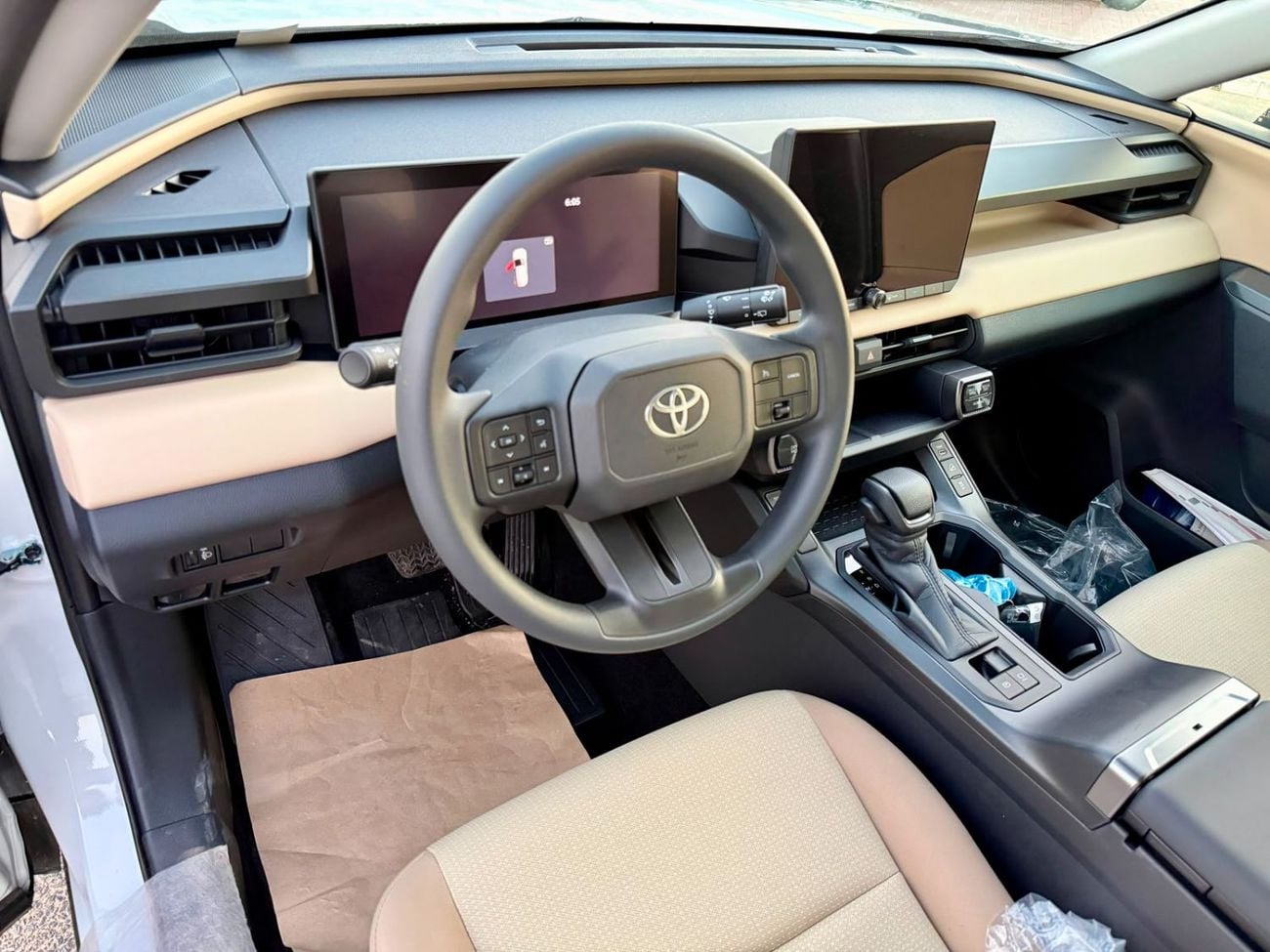 Toyota RAV4 EXR Toyota Rav4 LE Standard 2.0L Petrol AWD 2026 Oman Spec