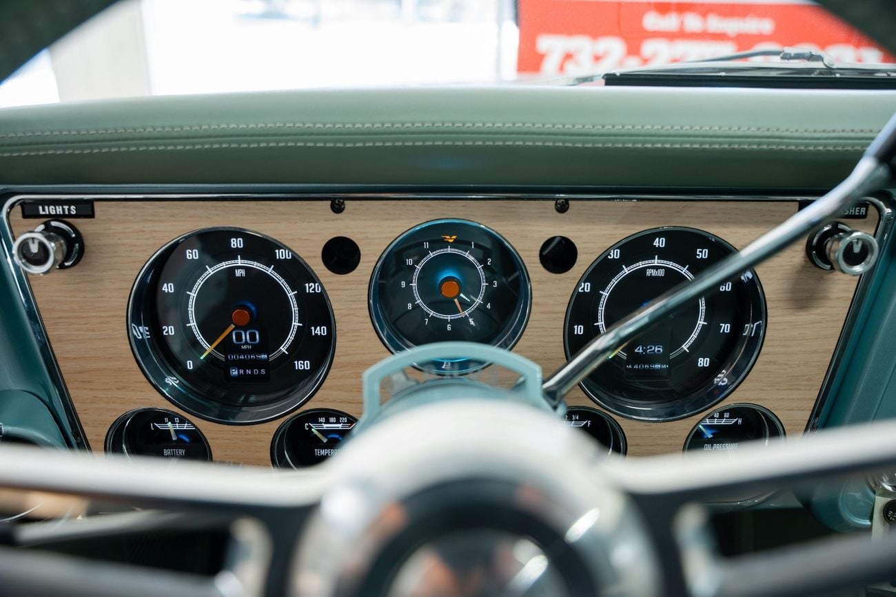 شيفروليه بليزر K5 Velocity Restorations LT1 10 Speed Pro Touring Restomod