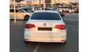 Volkswagen Jetta Getta model 2016 GCC car prefect condition full option low mileage sun roof leather seats back camer