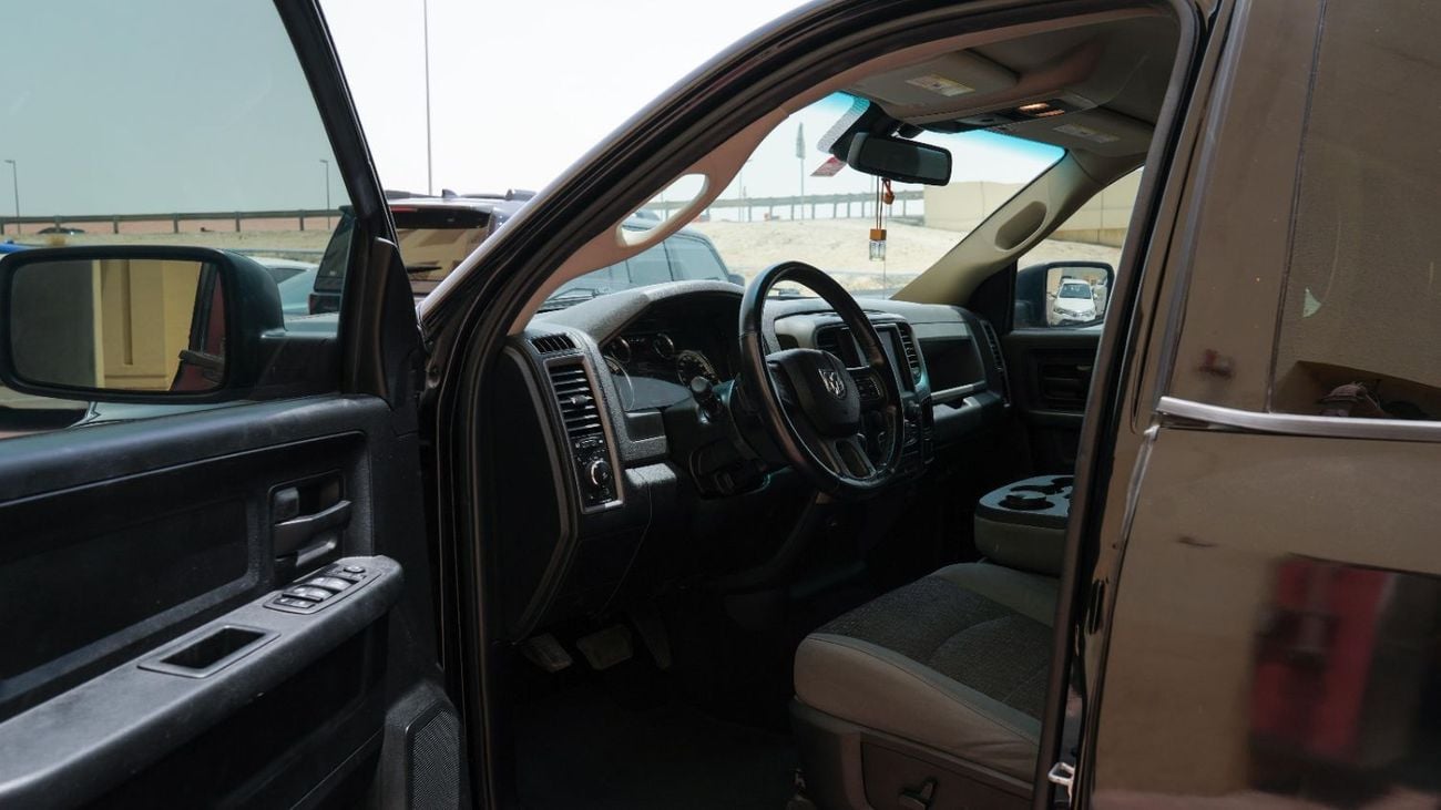دودج RAM Dodge Ram 1500 SLT